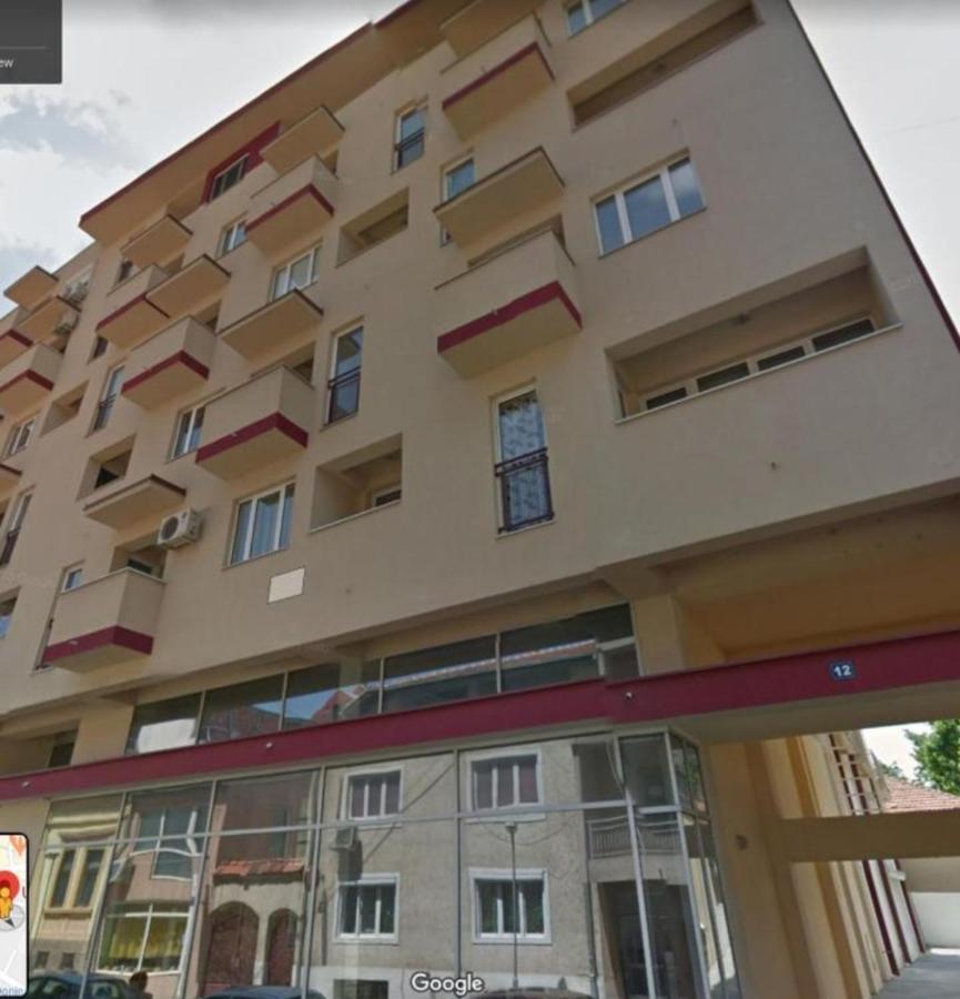 Centar S Apartment Nis Exterior photo